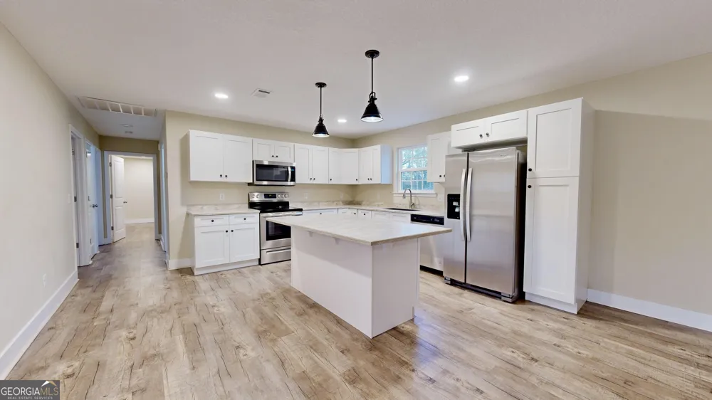 4756 Otter Creek CIR Blackshear, GA 31516