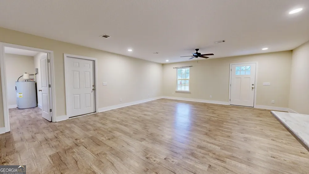 4756 Otter Creek CIR Blackshear, GA 31516