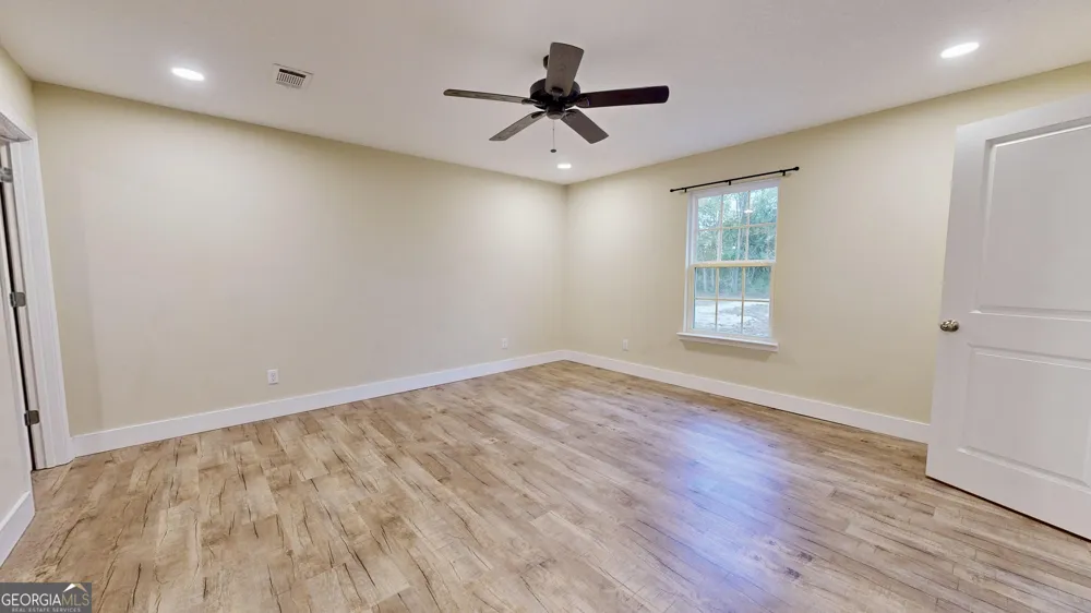 4756 Otter Creek CIR Blackshear, GA 31516