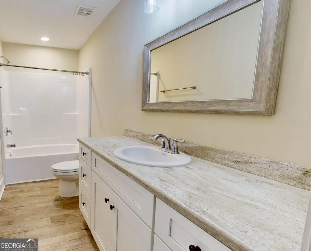 4756 Otter Creek CIR Blackshear, GA 31516