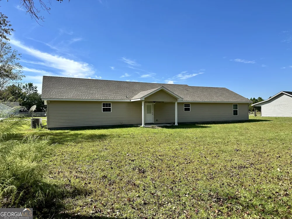 4756 Otter Creek CIR Blackshear, GA 31516