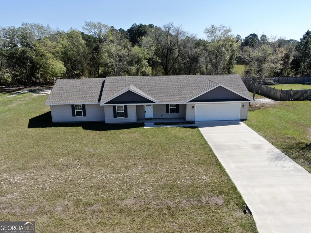 4756 Otter Creek CIR Blackshear, GA 31516