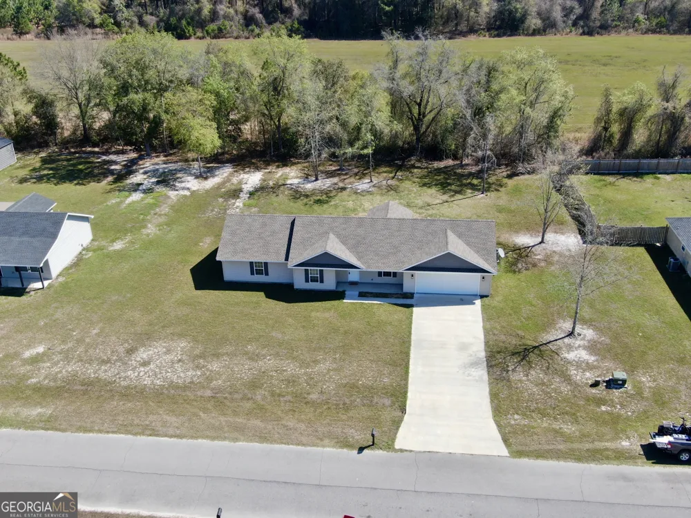 4756 Otter Creek CIR Blackshear, GA 31516