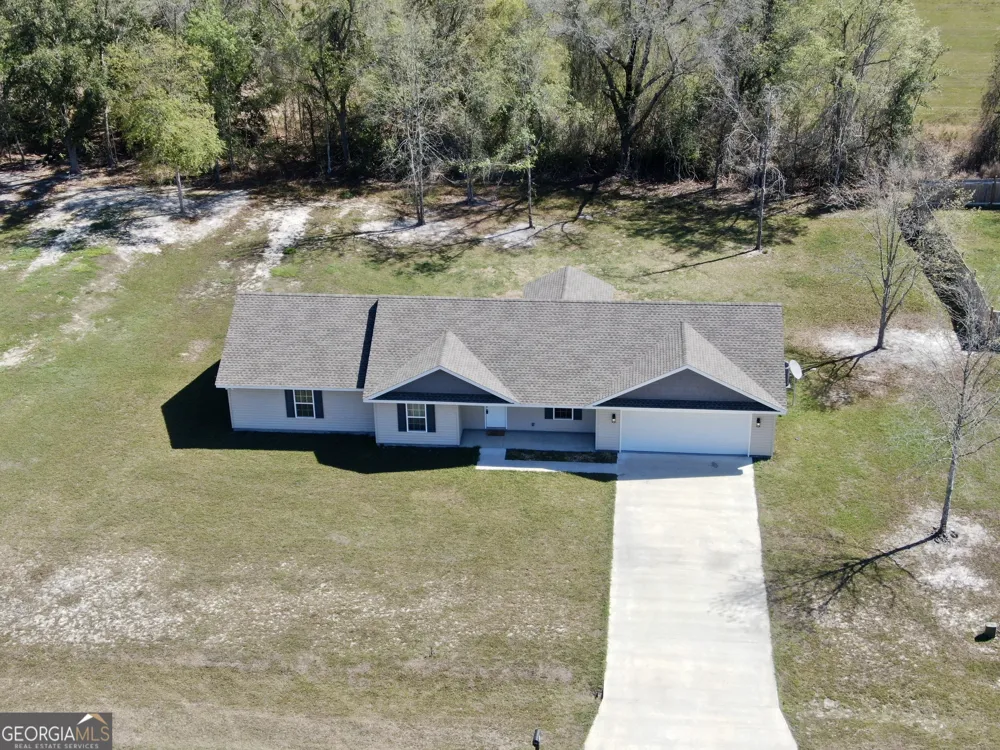 4756 Otter Creek CIR Blackshear, GA 31516