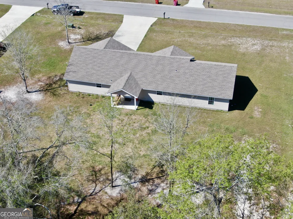 4756 Otter Creek CIR Blackshear, GA 31516