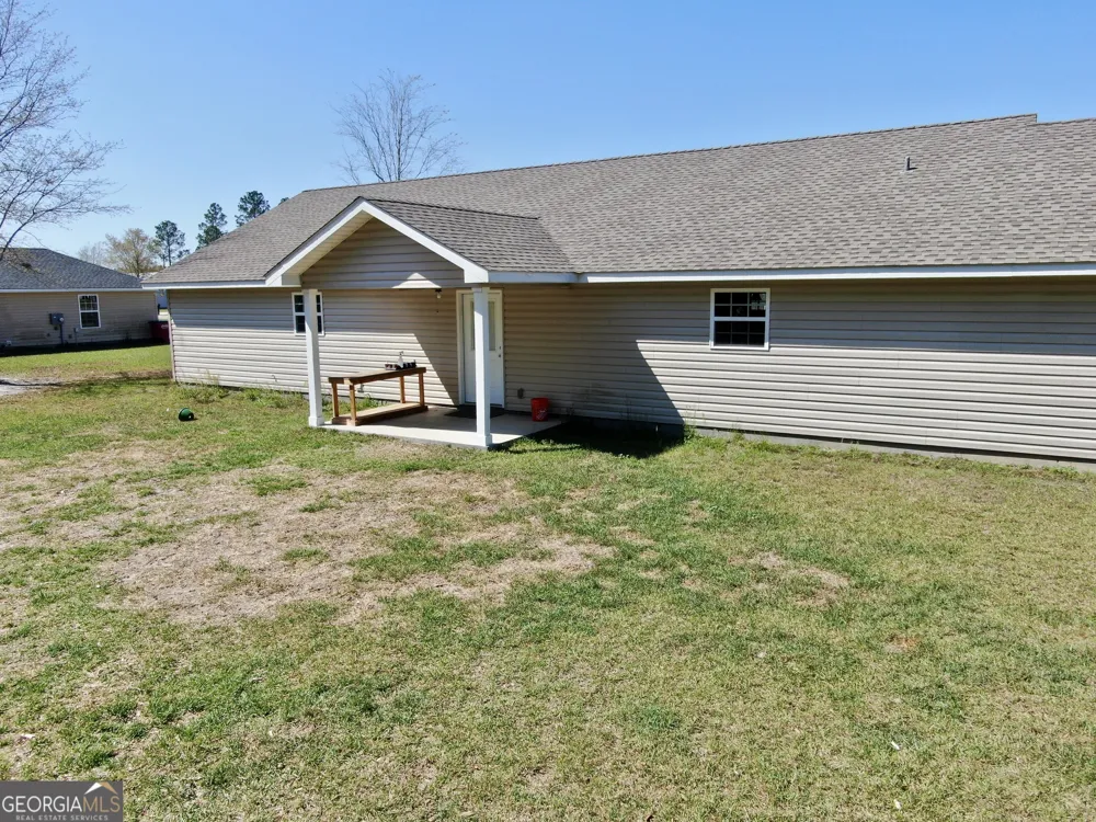 4756 Otter Creek CIR Blackshear, GA 31516