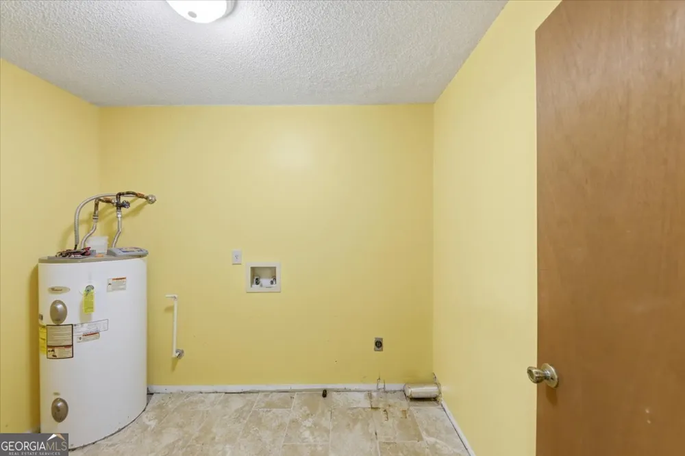 270 Big Bear CT Palmetto, GA 30268