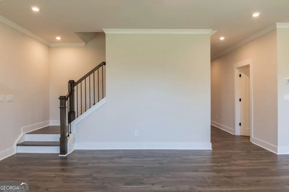 307 William Gossett DR Canton, GA 30114