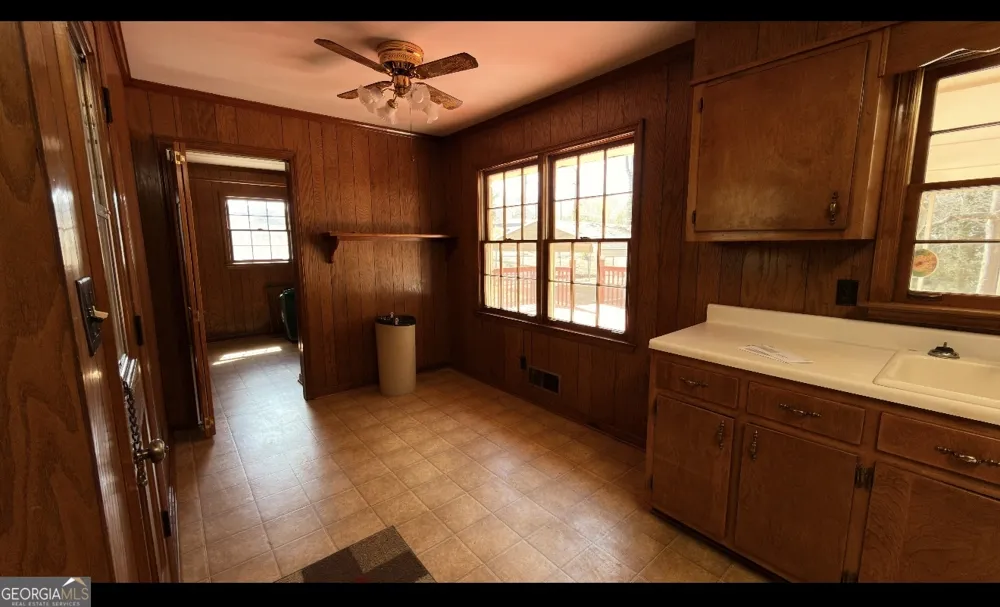 5 Ridge DR Hampton, GA 30228