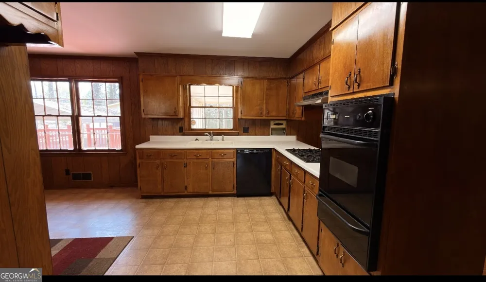 5 Ridge DR Hampton, GA 30228
