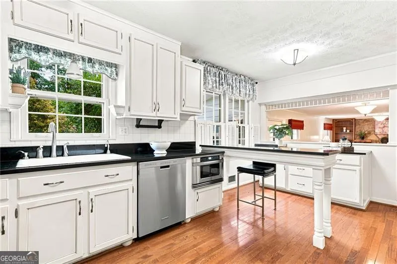 11555 Northgate WAY Roswell, GA 30075