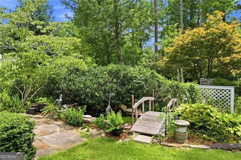 11555 Northgate WAY Roswell, GA 30075