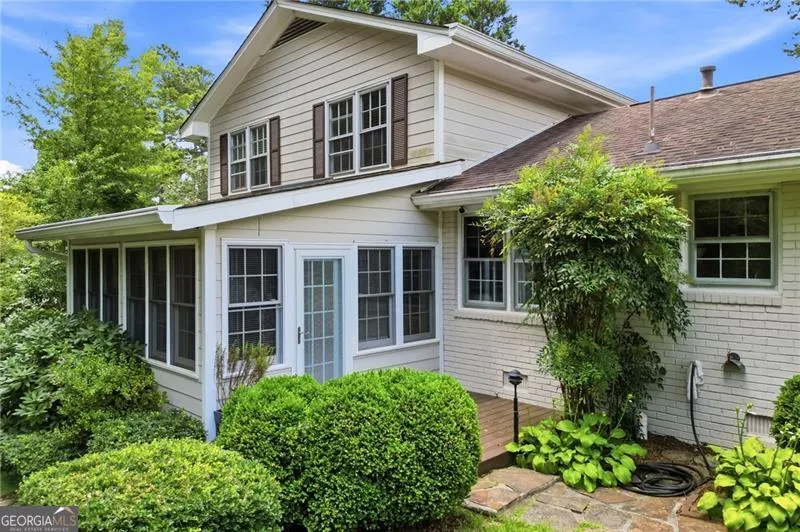 11555 Northgate WAY Roswell, GA 30075
