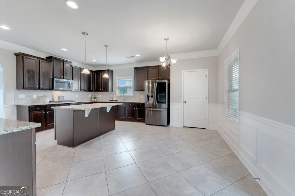 606 Shoshone CIR Kathleen, GA 31047