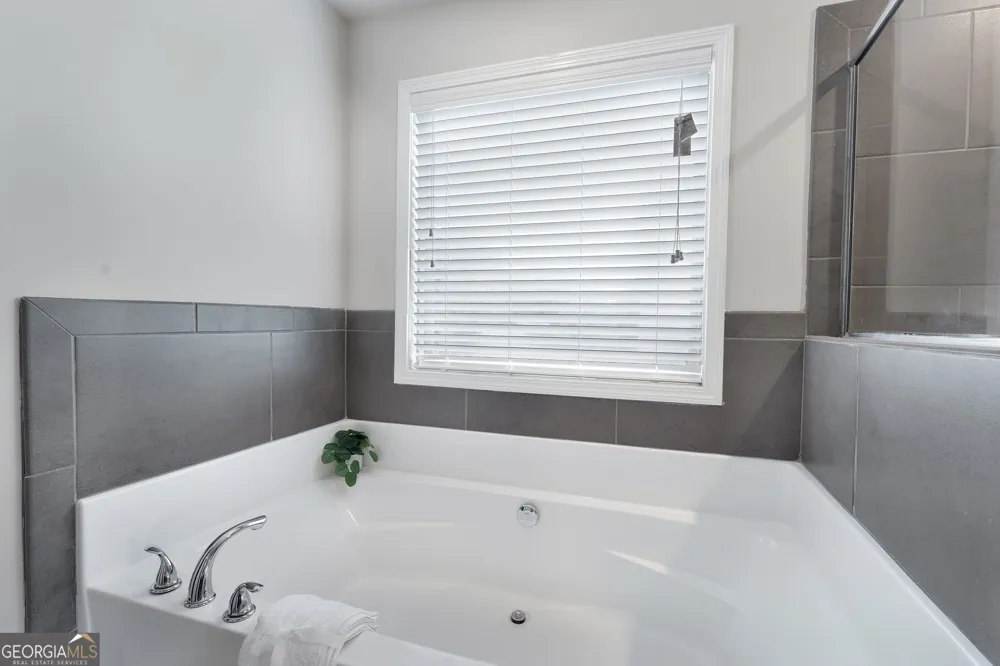 606 Shoshone CIR Kathleen, GA 31047