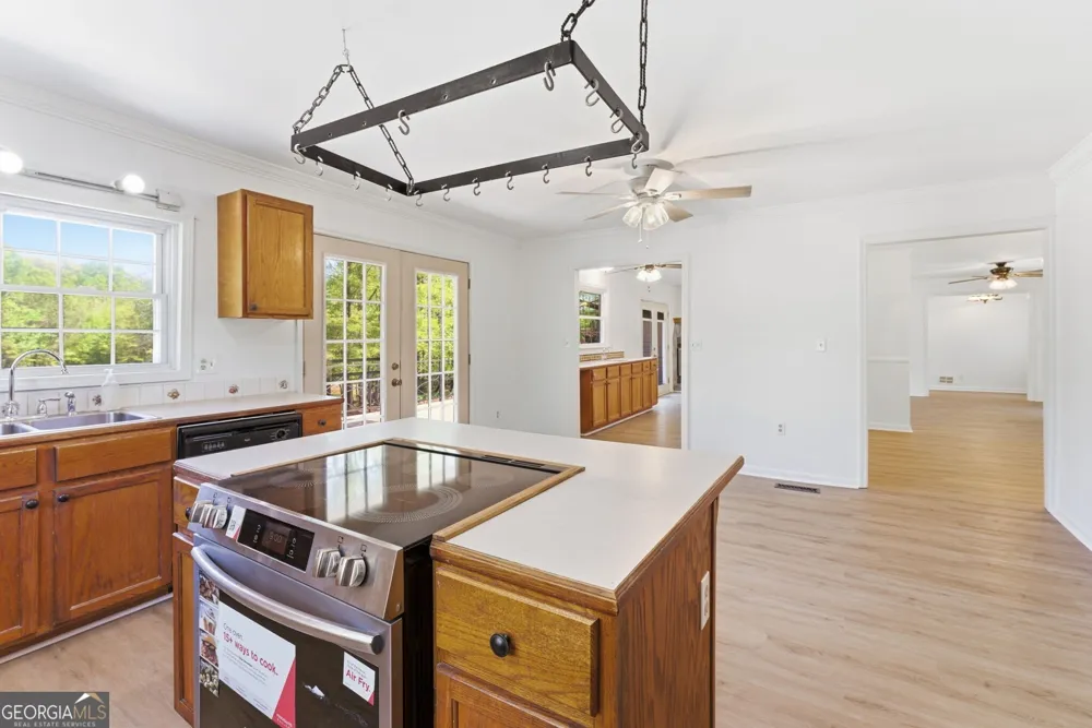 224 Old Franklin ST Roopville, GA 30170