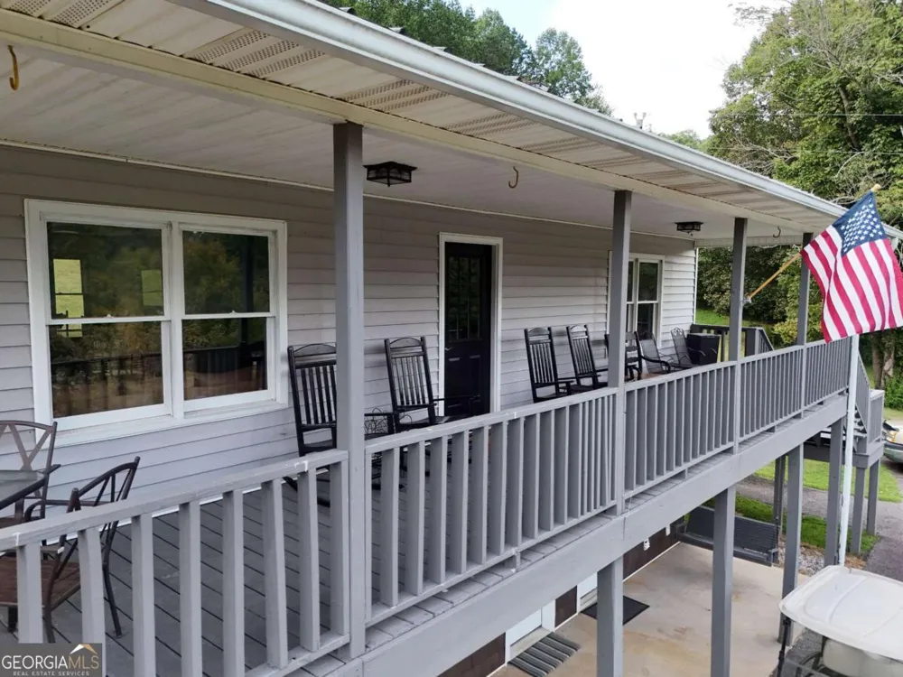 98 Heavenly DR Blairsville, GA 30512
