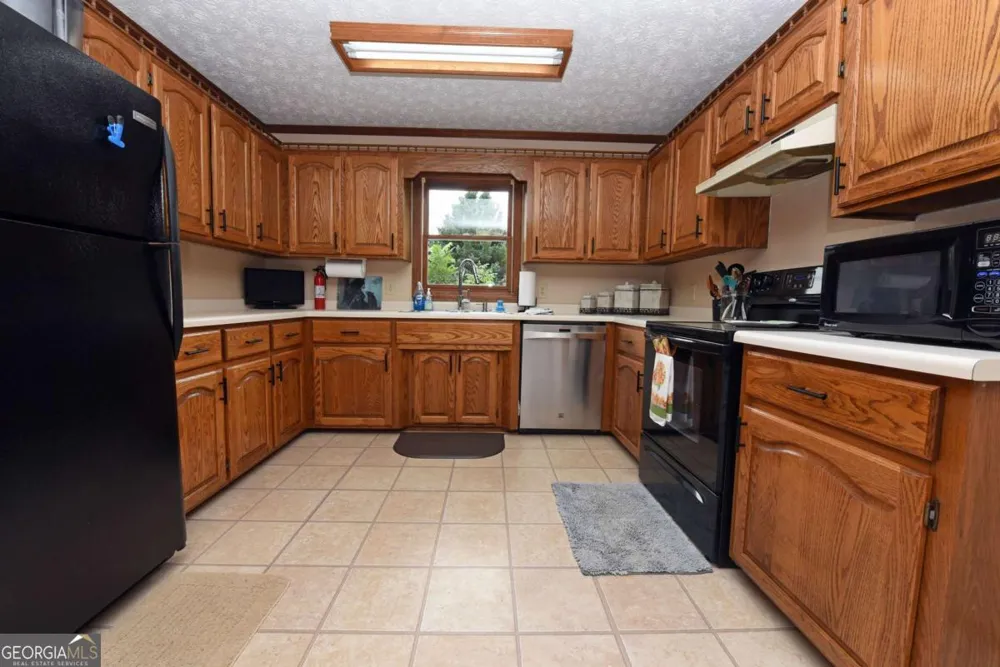 98 Heavenly DR Blairsville, GA 30512