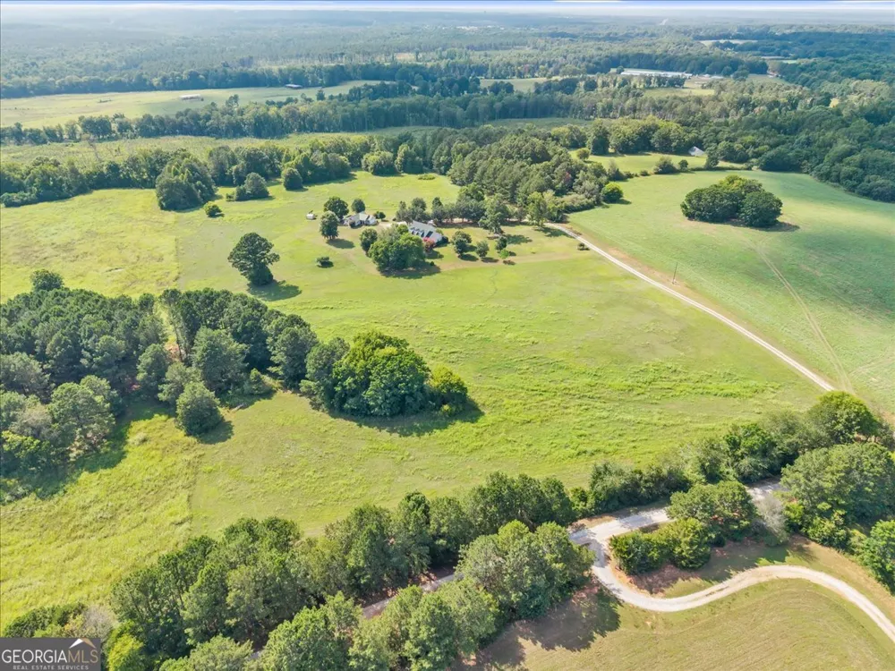 1141 Fieldcrest LN Madison, GA 30650