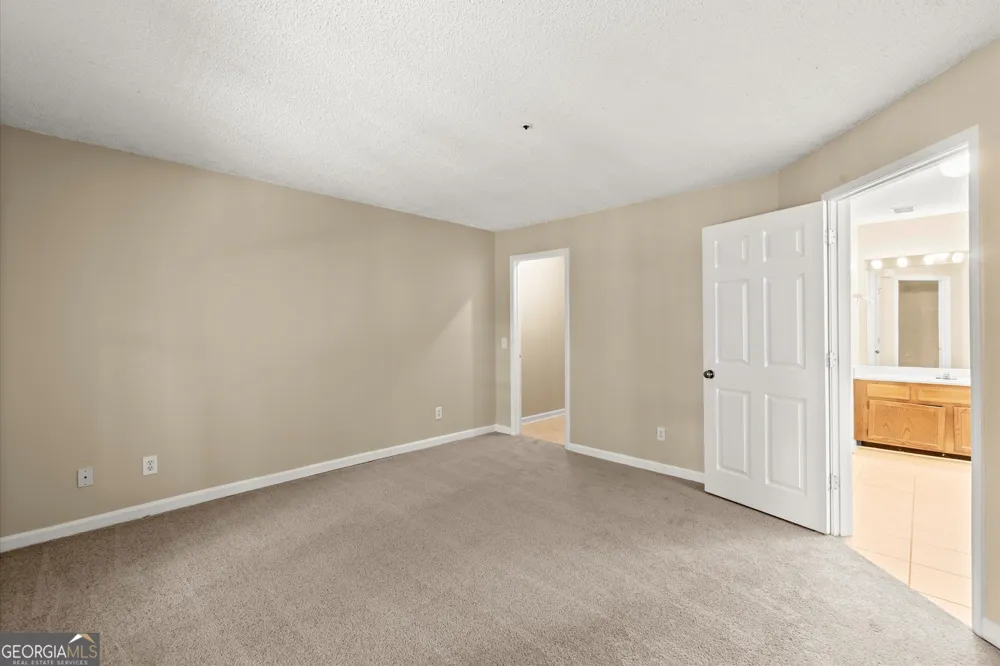 2517 Vineyard WAY SE Smyrna, GA 30082