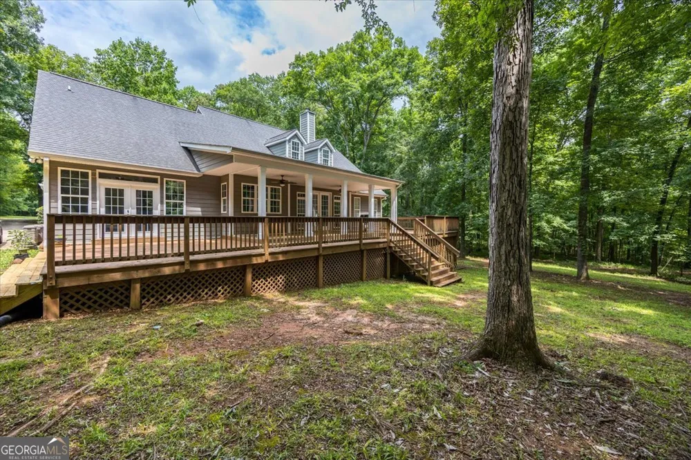 201 Manor CT Forsyth, GA 31029