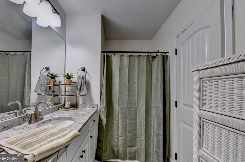 2851 Dawkins RD Canon, GA 30520