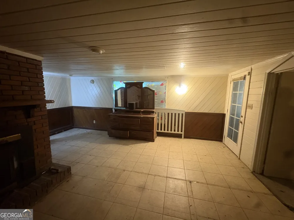 171 Carter CIR Warner Robins, GA 31093