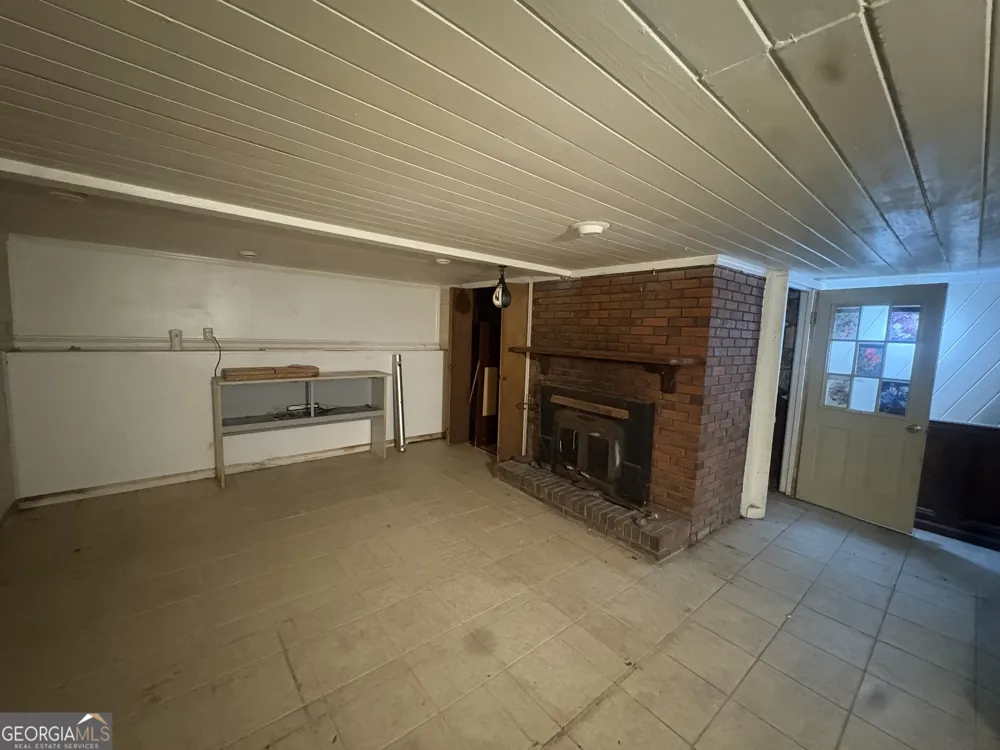 171 Carter CIR Warner Robins, GA 31093