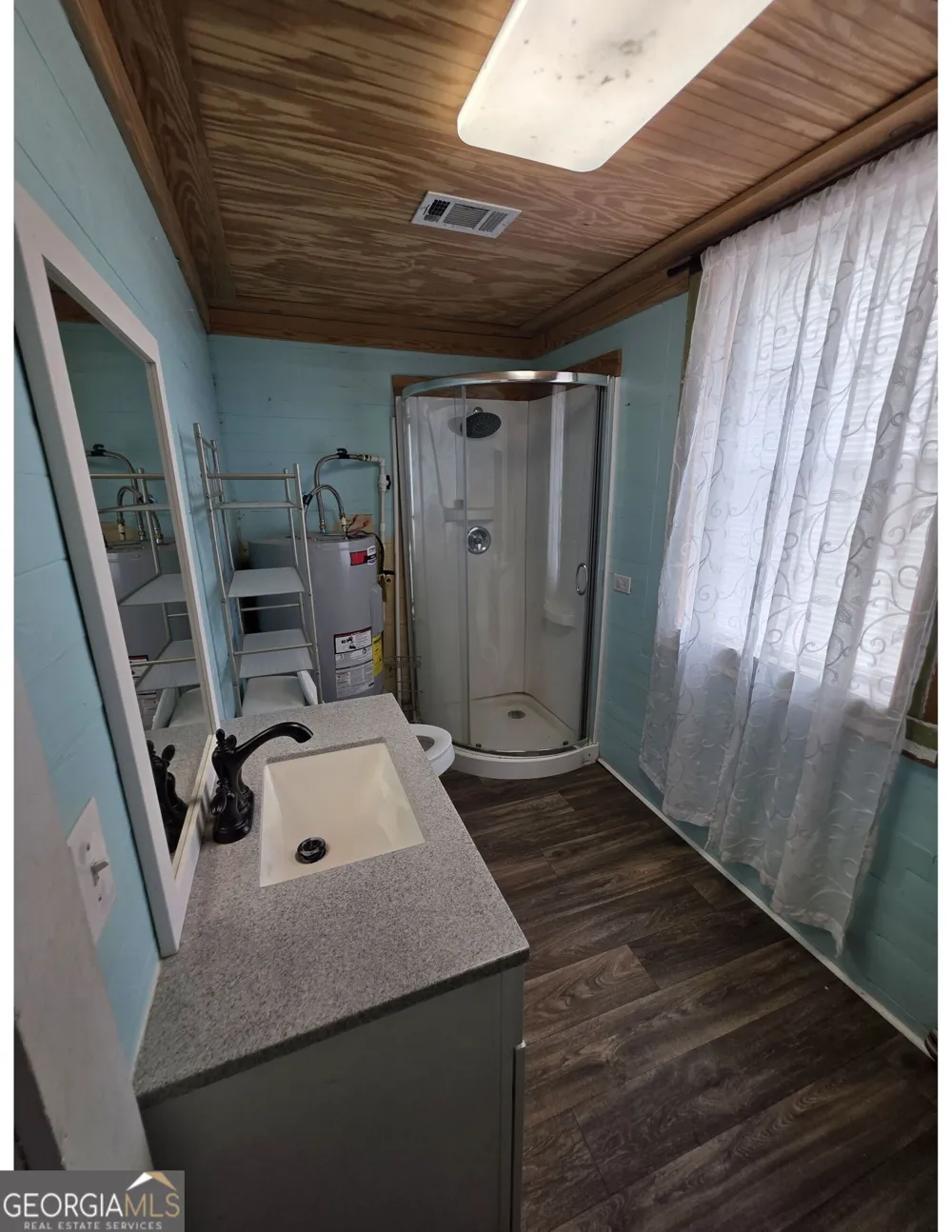 234 Robin RD Alma, GA 31510