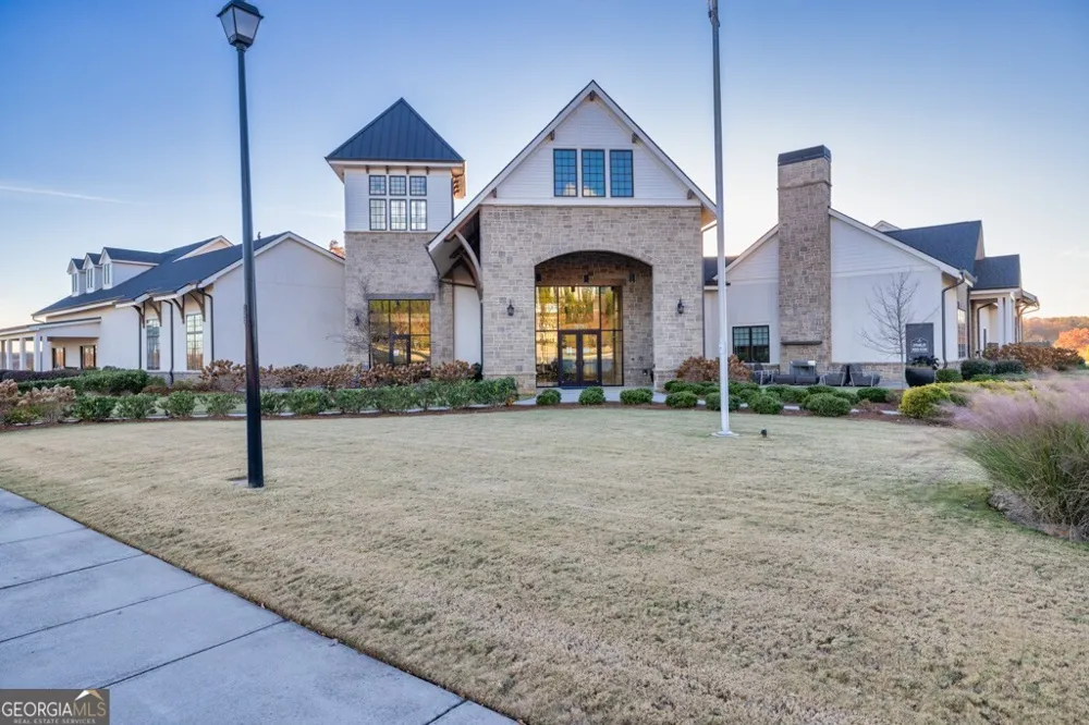 5222 Morrell RD Hoschton, GA 30548