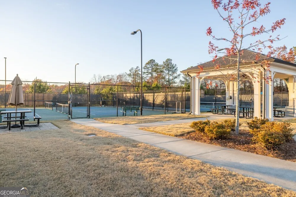 5222 Morrell RD Hoschton, GA 30548