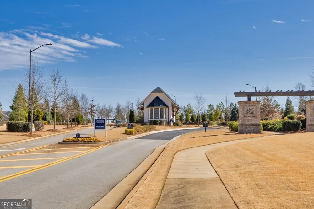 5222 Morrell RD Hoschton, GA 30548