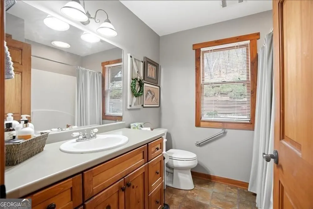 31 Wild Ginger CIR Jasper, GA 30143
