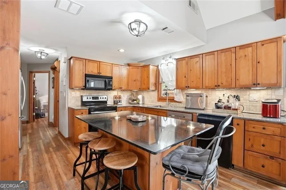 31 Wild Ginger CIR Jasper, GA 30143