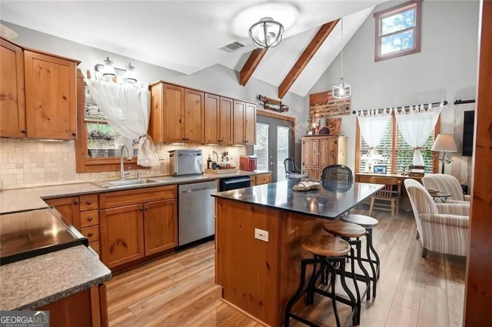 31 Wild Ginger CIR Jasper, GA 30143