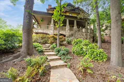 1370 Rock Springs CIR NE