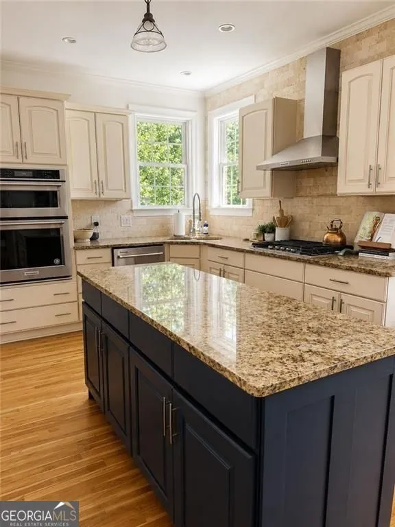105 Chase LN Forsyth, GA 31029