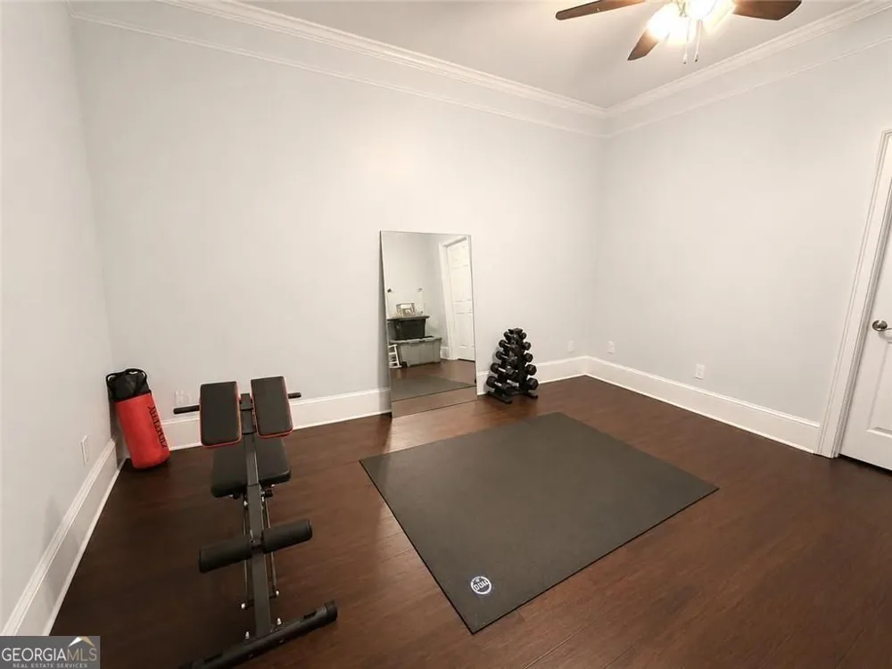 105 Chase LN Forsyth, GA 31029