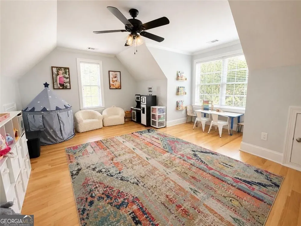 105 Chase LN Forsyth, GA 31029