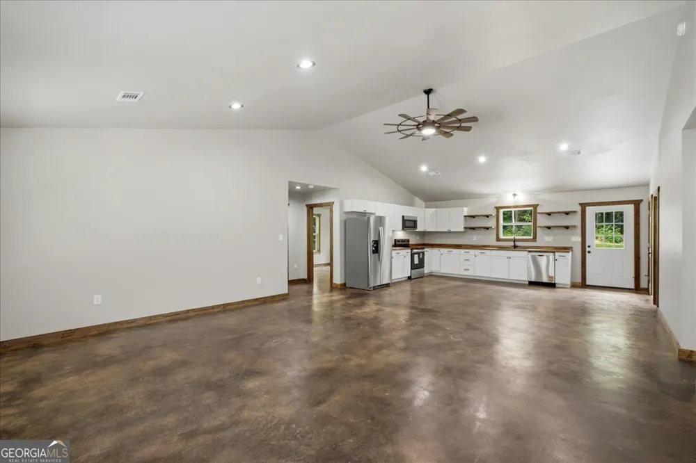 65 Bay CT Ellijay, GA 30540