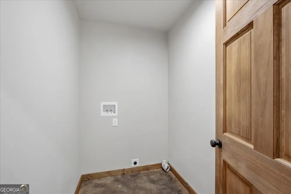 65 Bay CT Ellijay, GA 30540