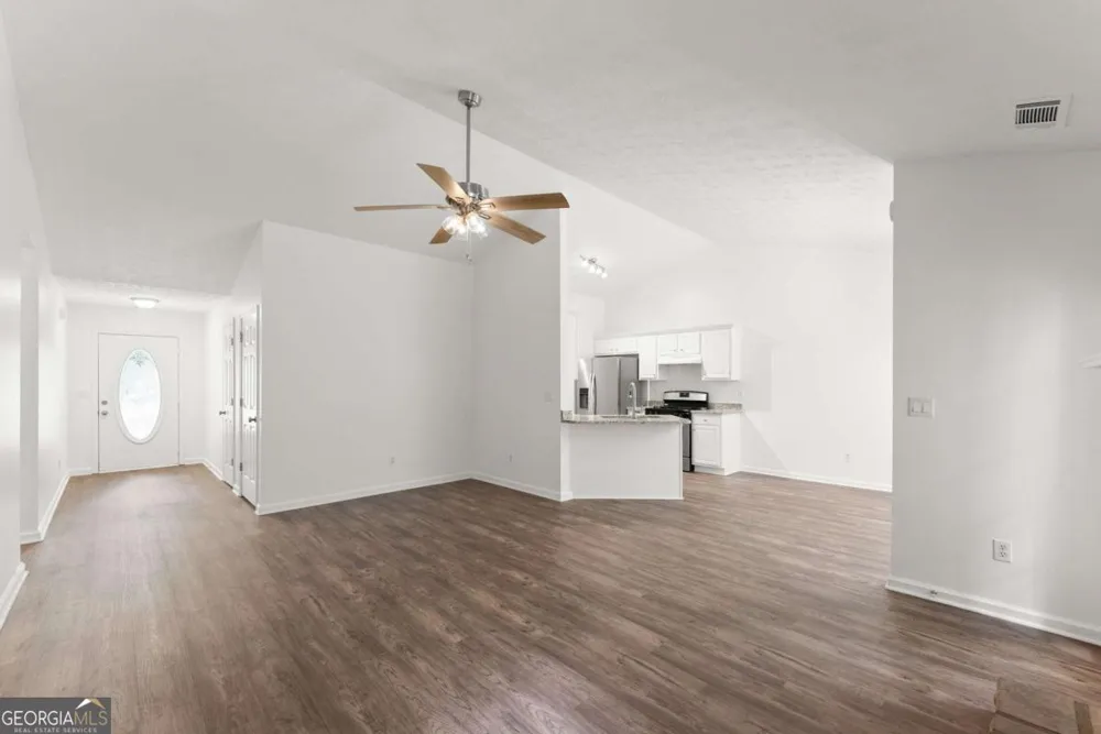 6000 Devonshire DR Flowery Branch, GA 30542