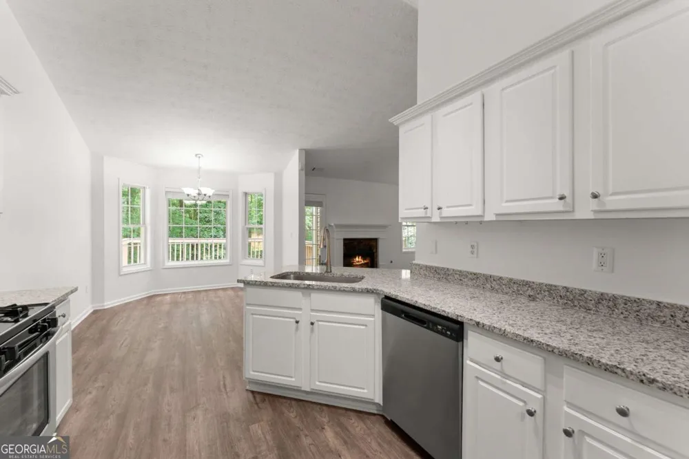 6000 Devonshire DR Flowery Branch, GA 30542