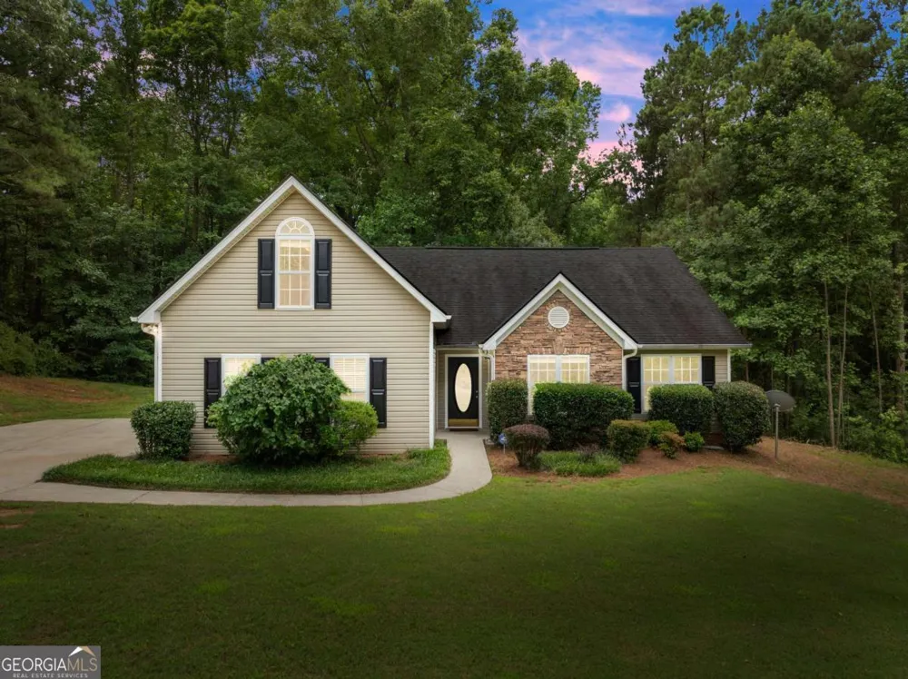 6000 Devonshire DR Flowery Branch, GA 30542