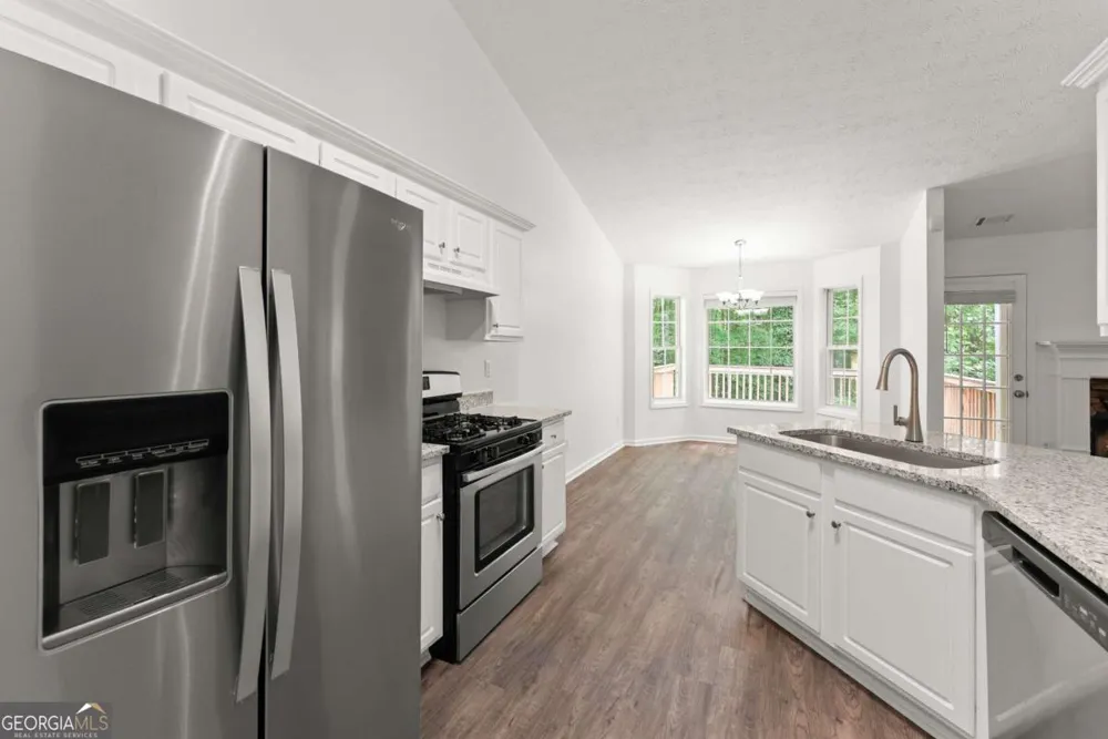 6000 Devonshire DR Flowery Branch, GA 30542