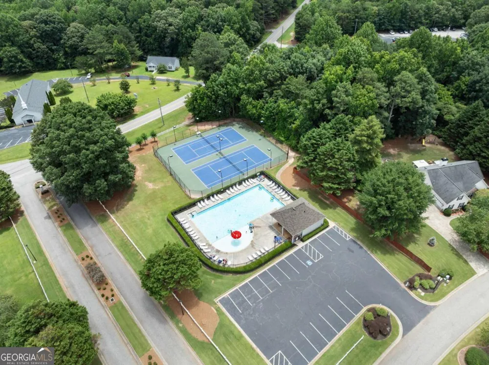 6000 Devonshire DR Flowery Branch, GA 30542