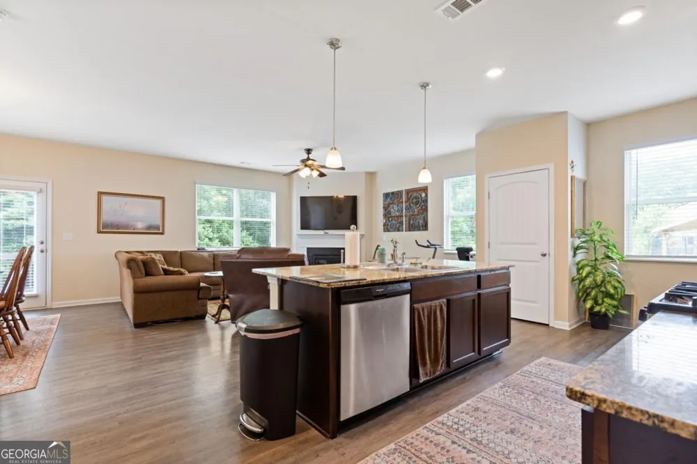 155 Brookside WAY Dawsonville, GA 30534