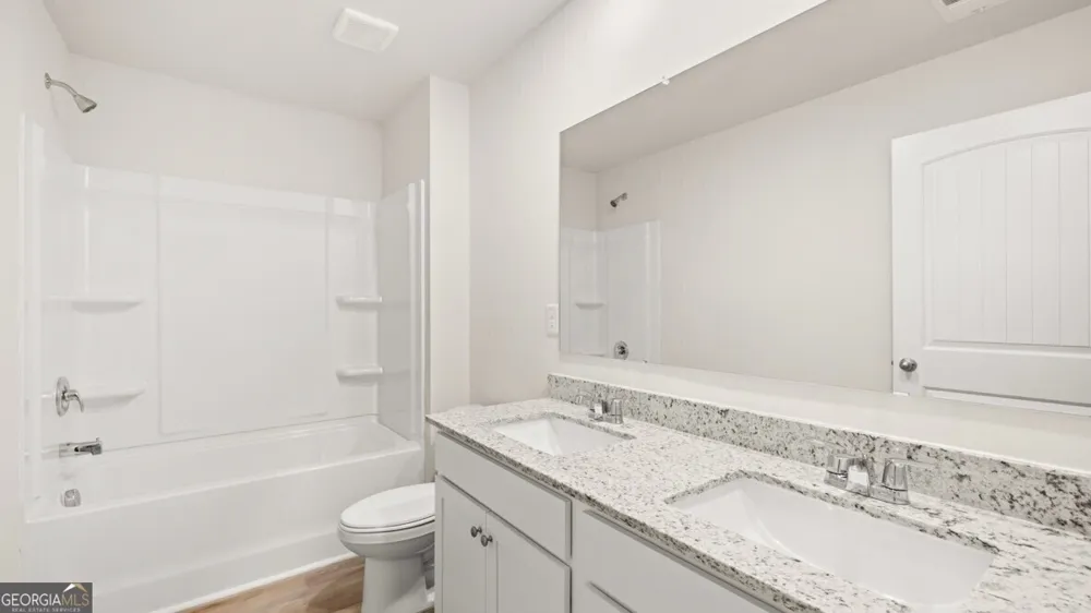 6073 Airedale DR Union City, GA 30291