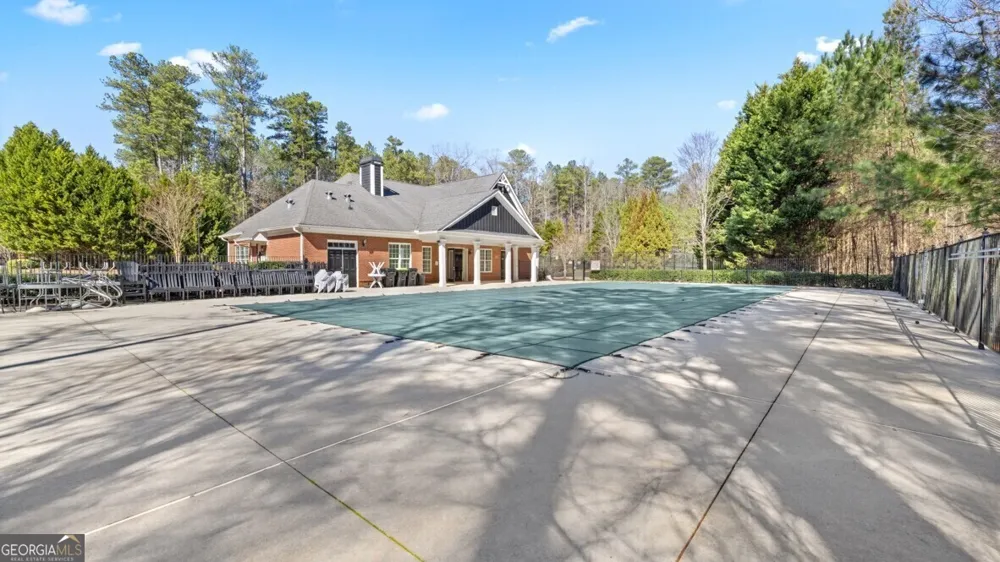 6073 Airedale DR Union City, GA 30291