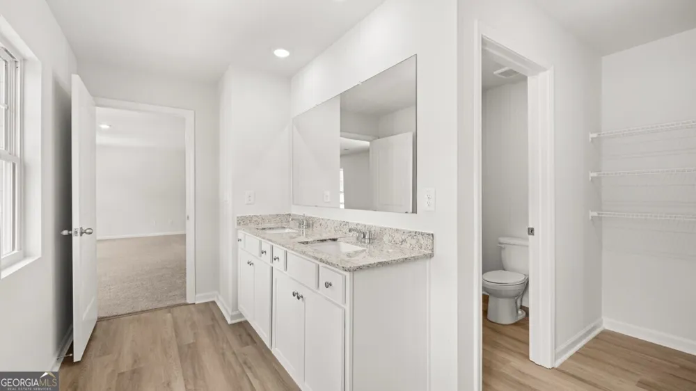 6073 Airedale DR Union City, GA 30291